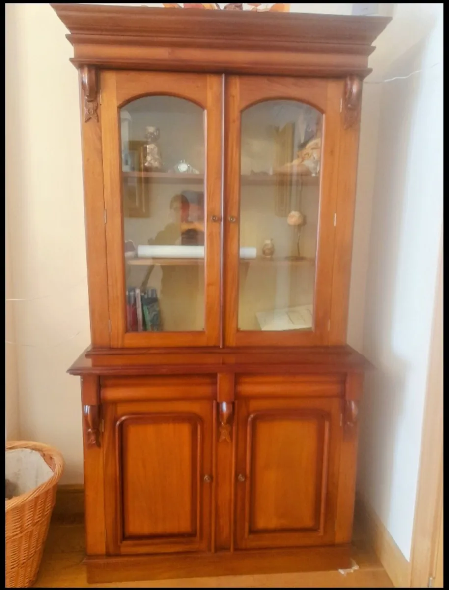 house furniture - Image 1