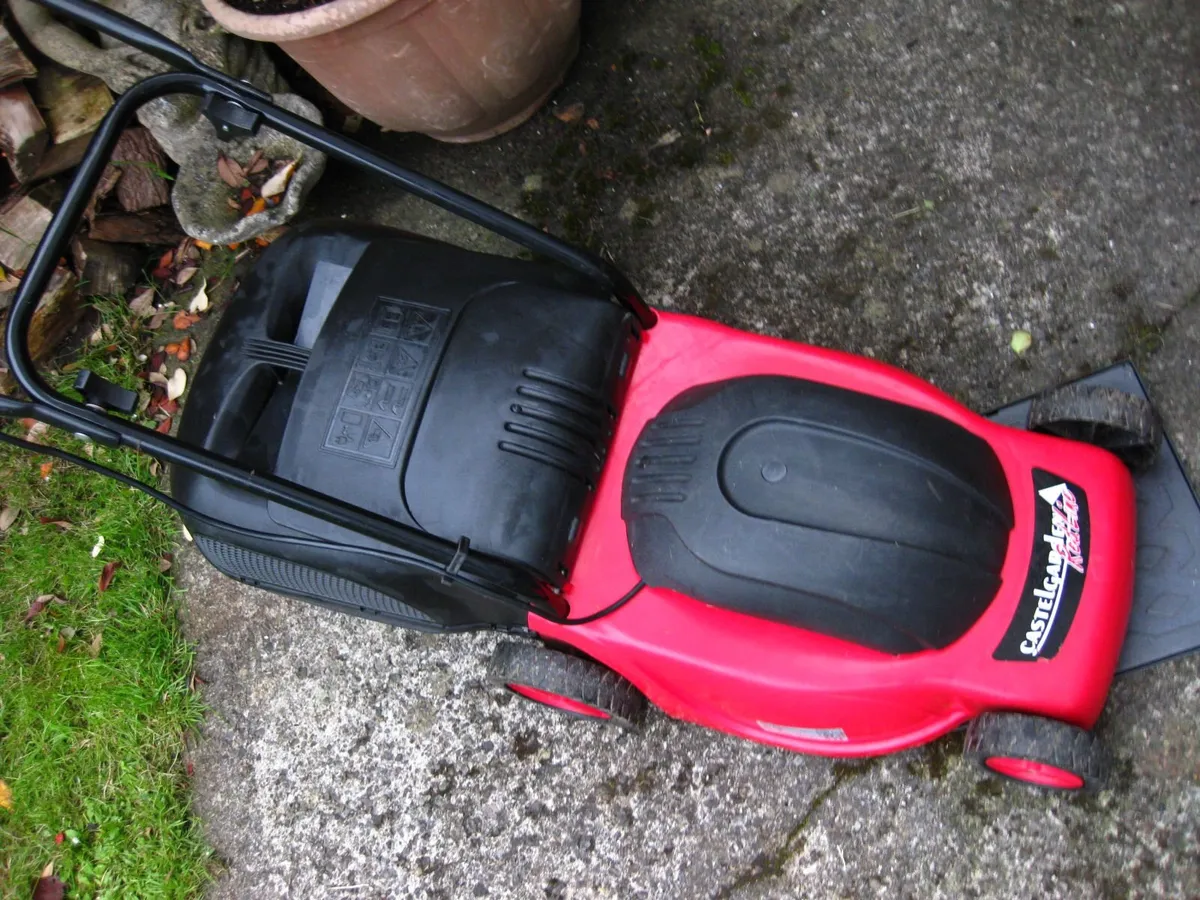 Spotless Castlegarden 37cm Quality Electric Mower. - Image 4