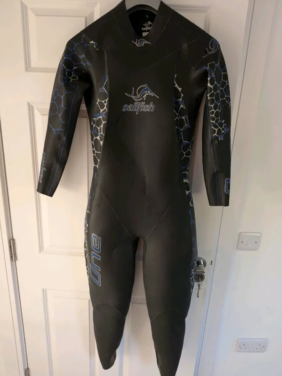 Sailfish One Wetsuit Large - Image 1
