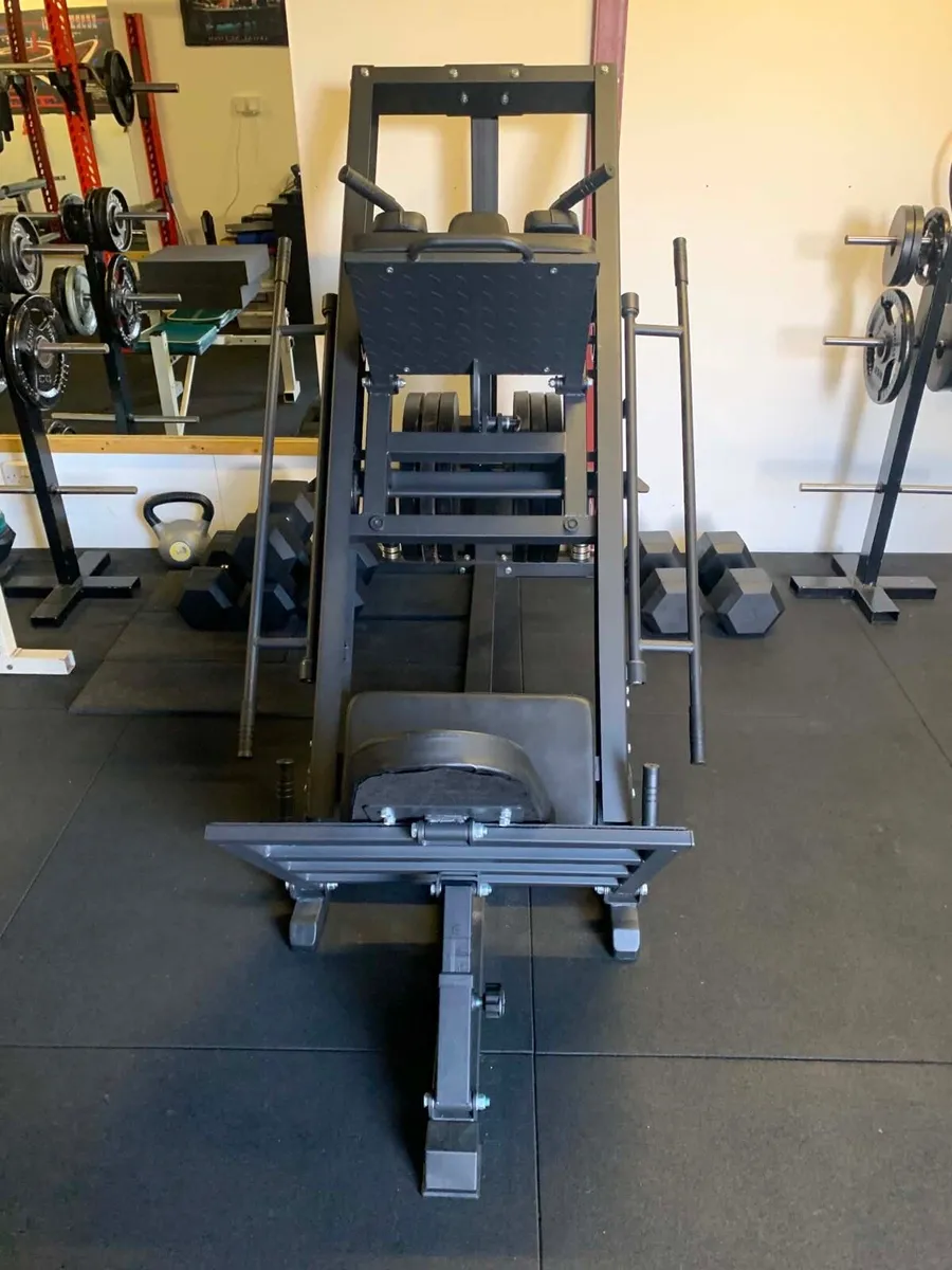Gym equipment - Image 1