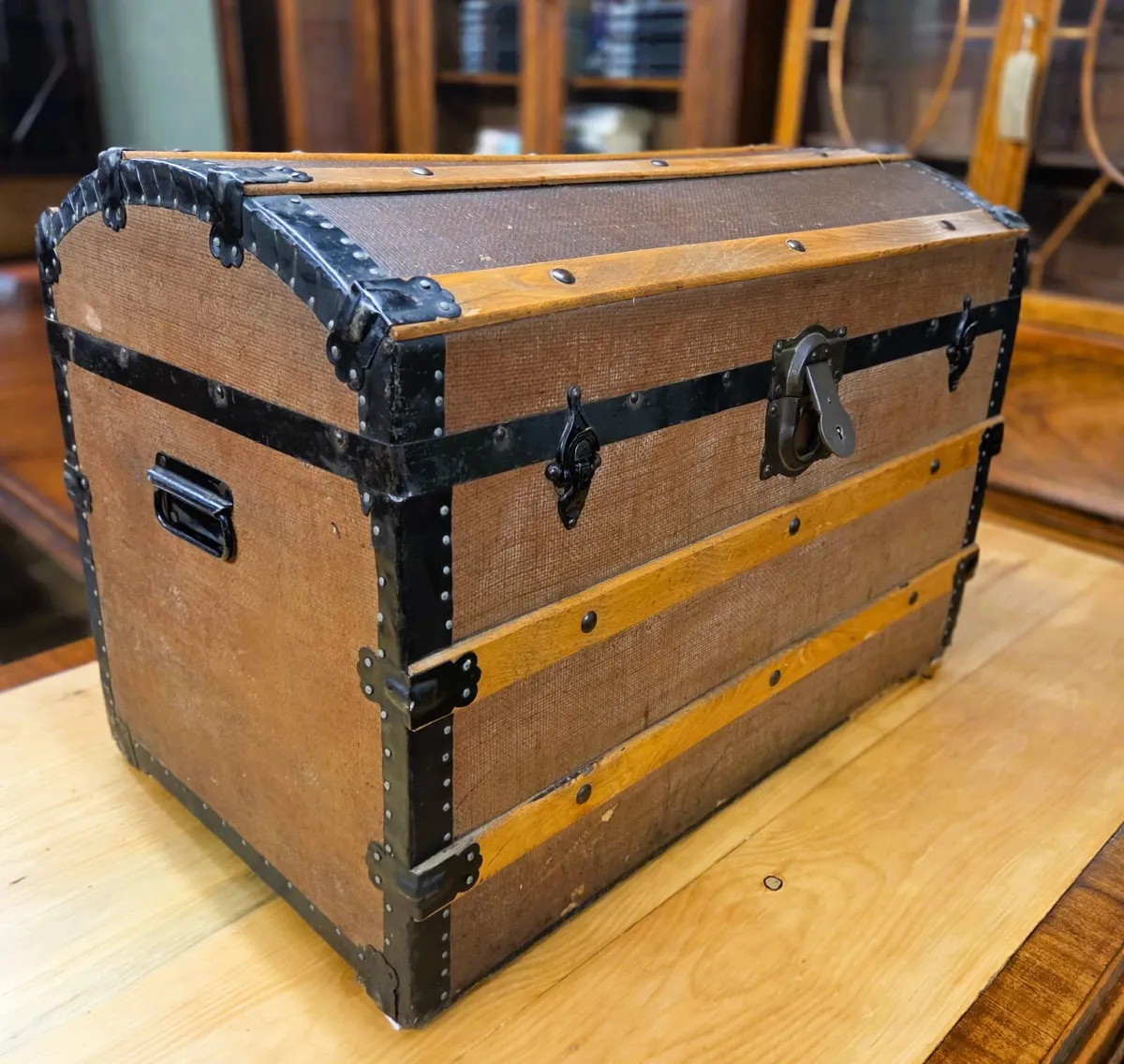 Late Victorian Steamer Trunk- Circa 1895 - Image 2