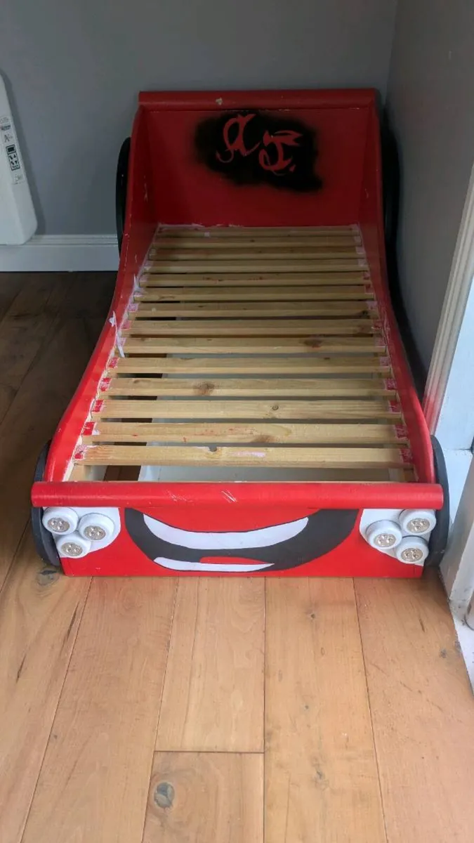 Child's bed - Image 3