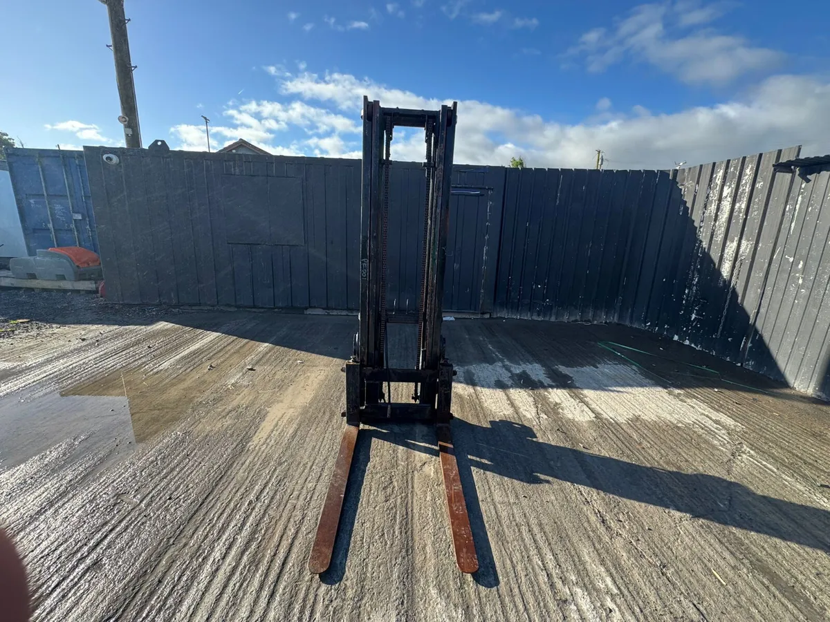 Three Point Linkage Hyster 2 Stage Mast - Image 3