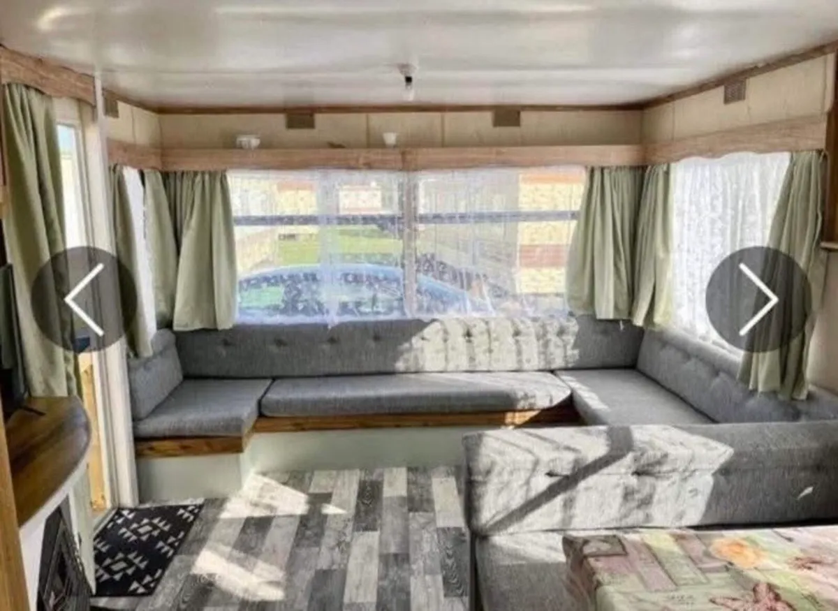 Mobile Home For Sale On Site - Image 3