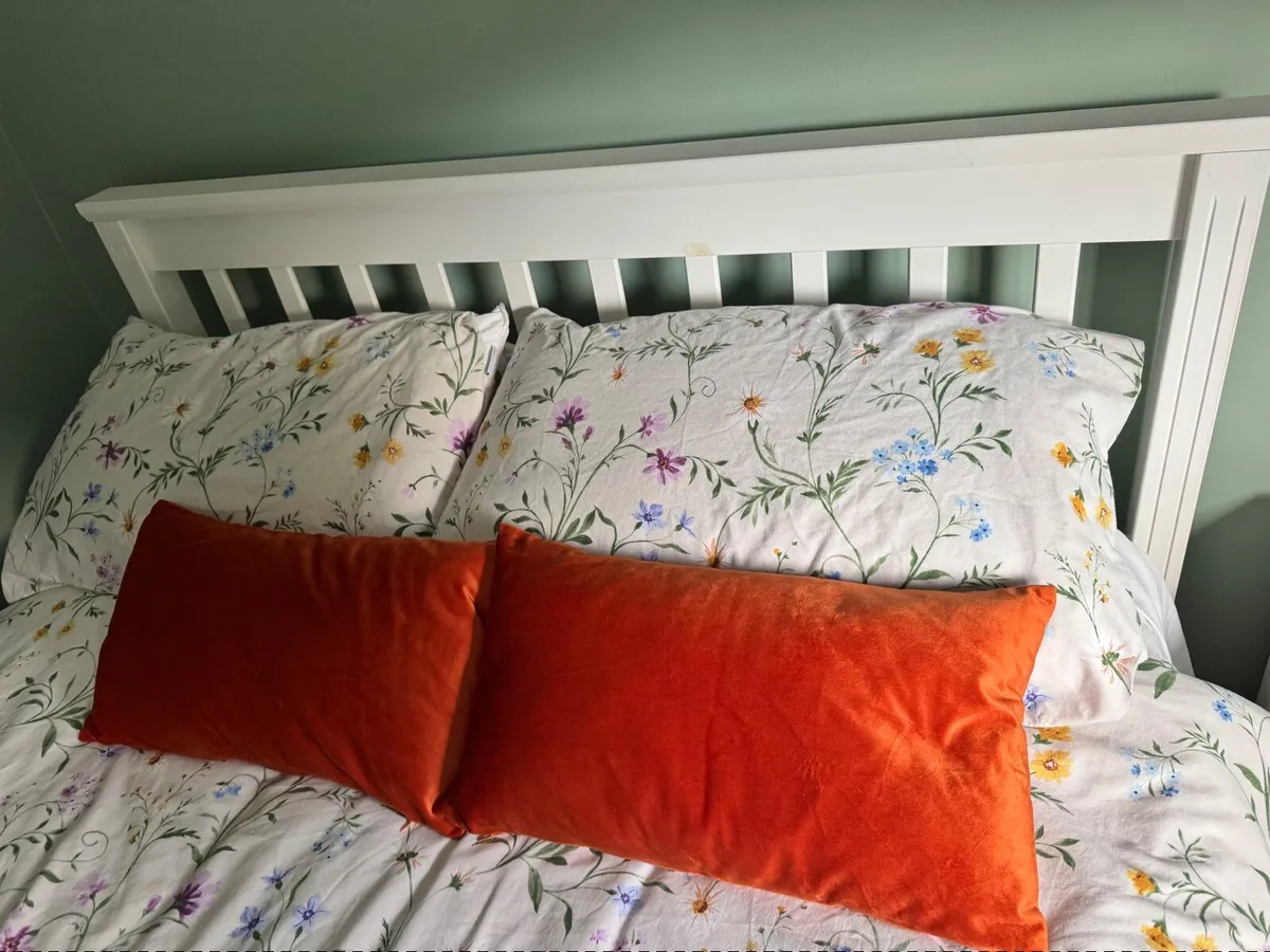 Bed - Image 3