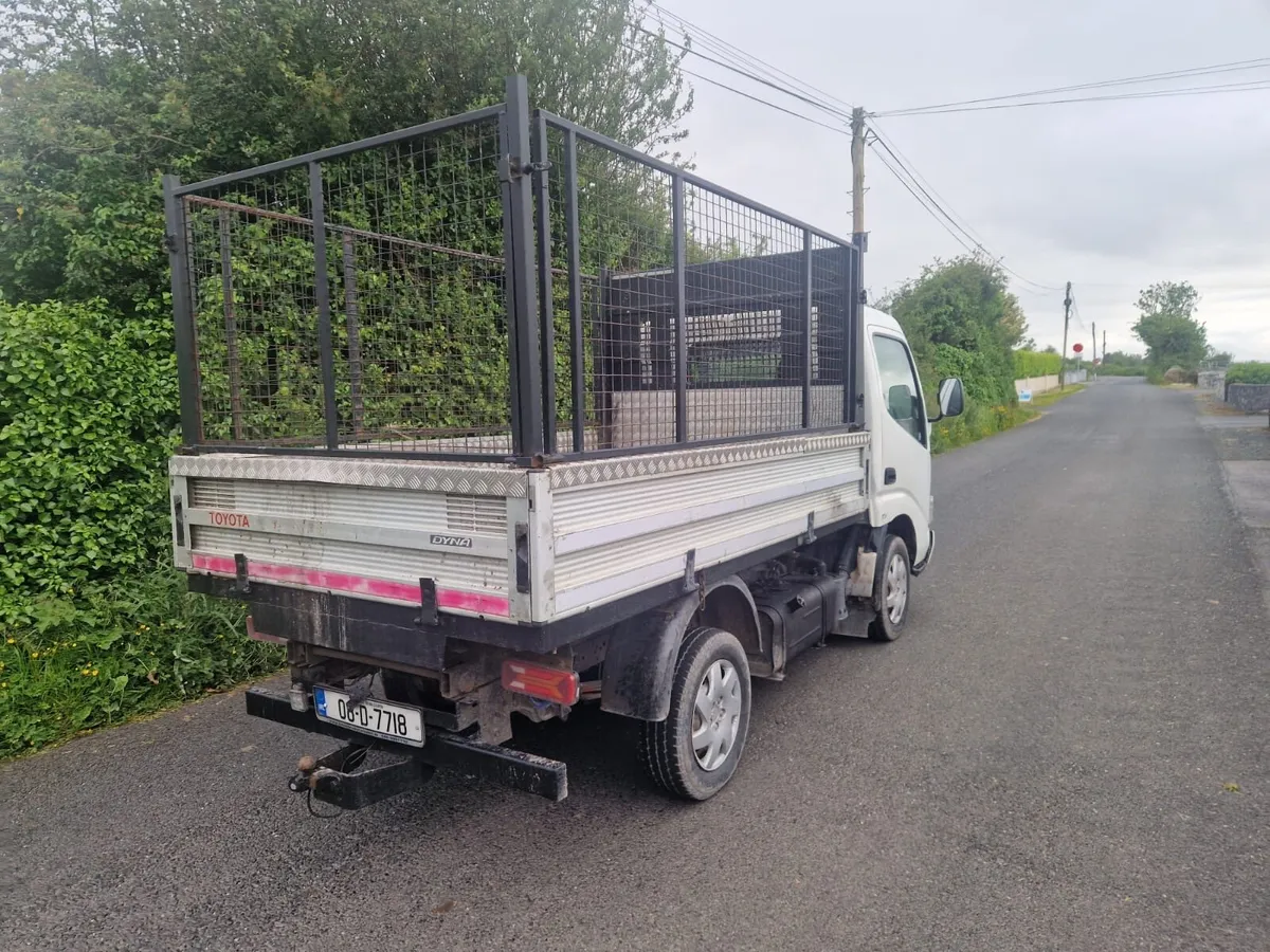 2008 Toyota Dyna tipper - Image 2