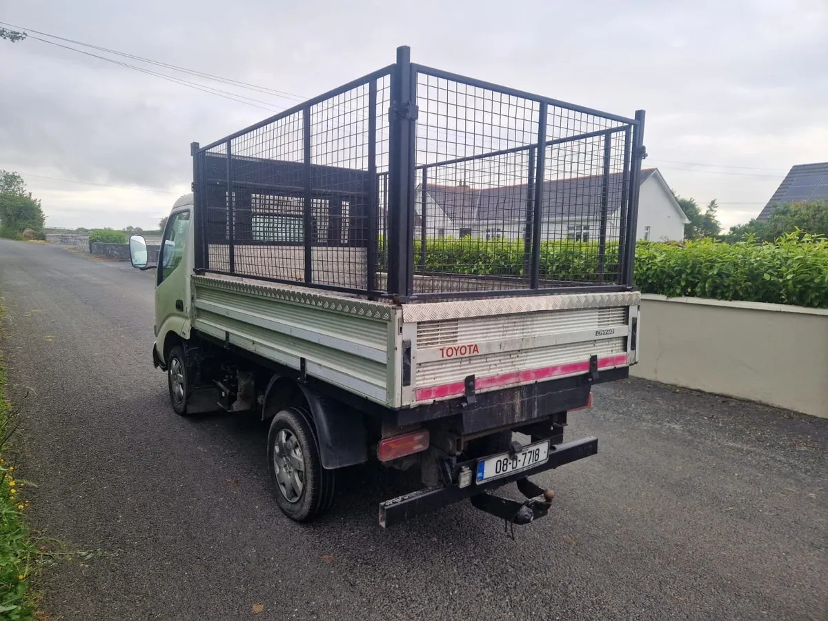 2008 Toyota Dyna tipper - Image 4