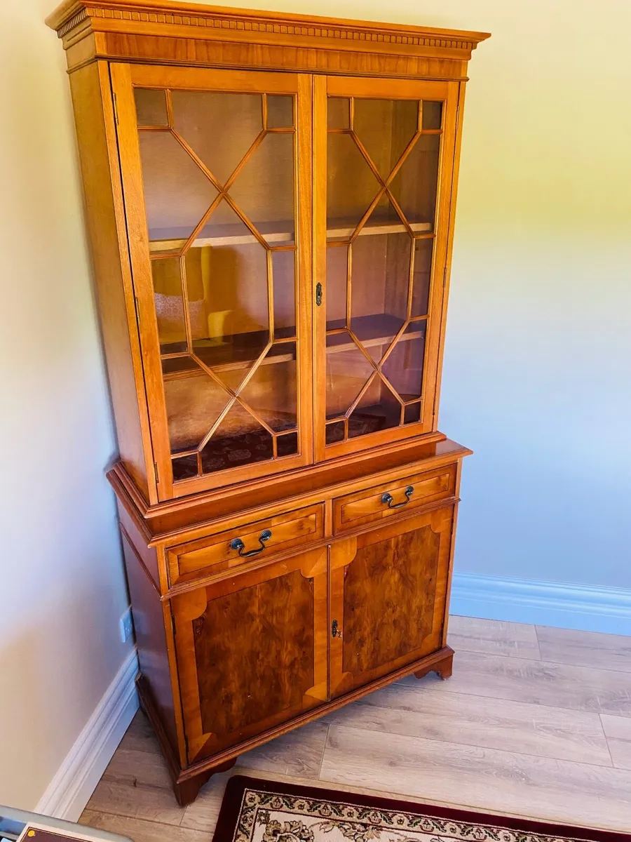 Bookcase - Image 2