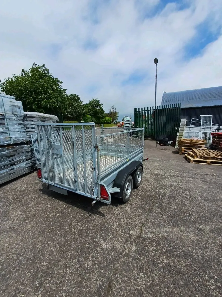 8x5 Twin Axle M-Tec Trailer - Image 3