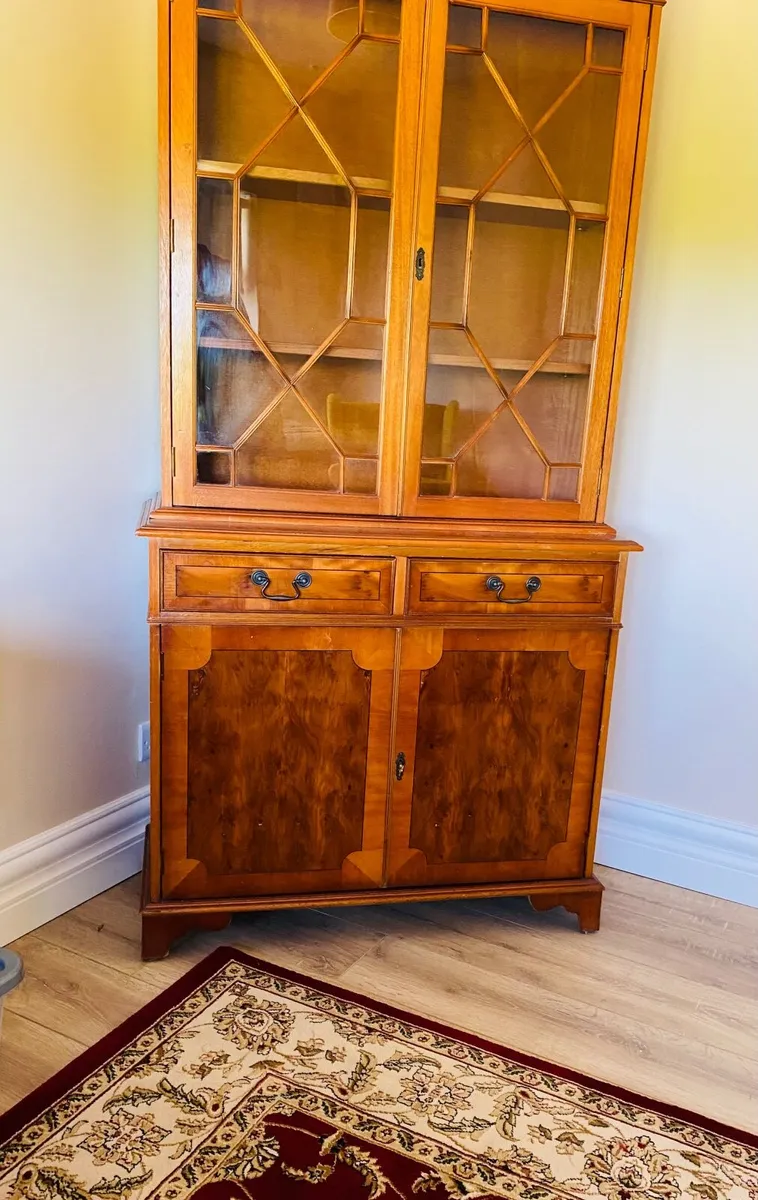 Bookcase - Image 4