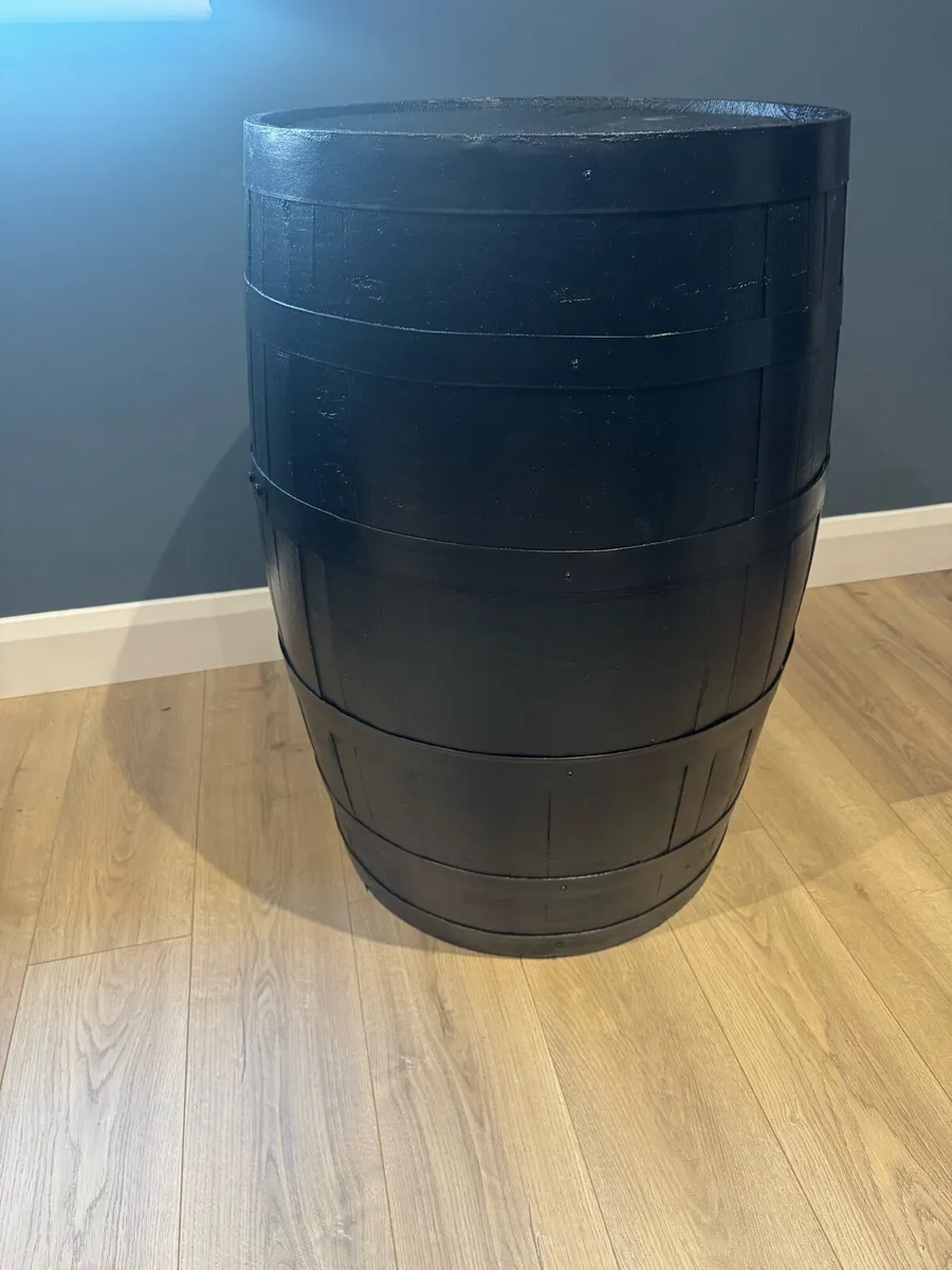 Pub barrel - Image 1