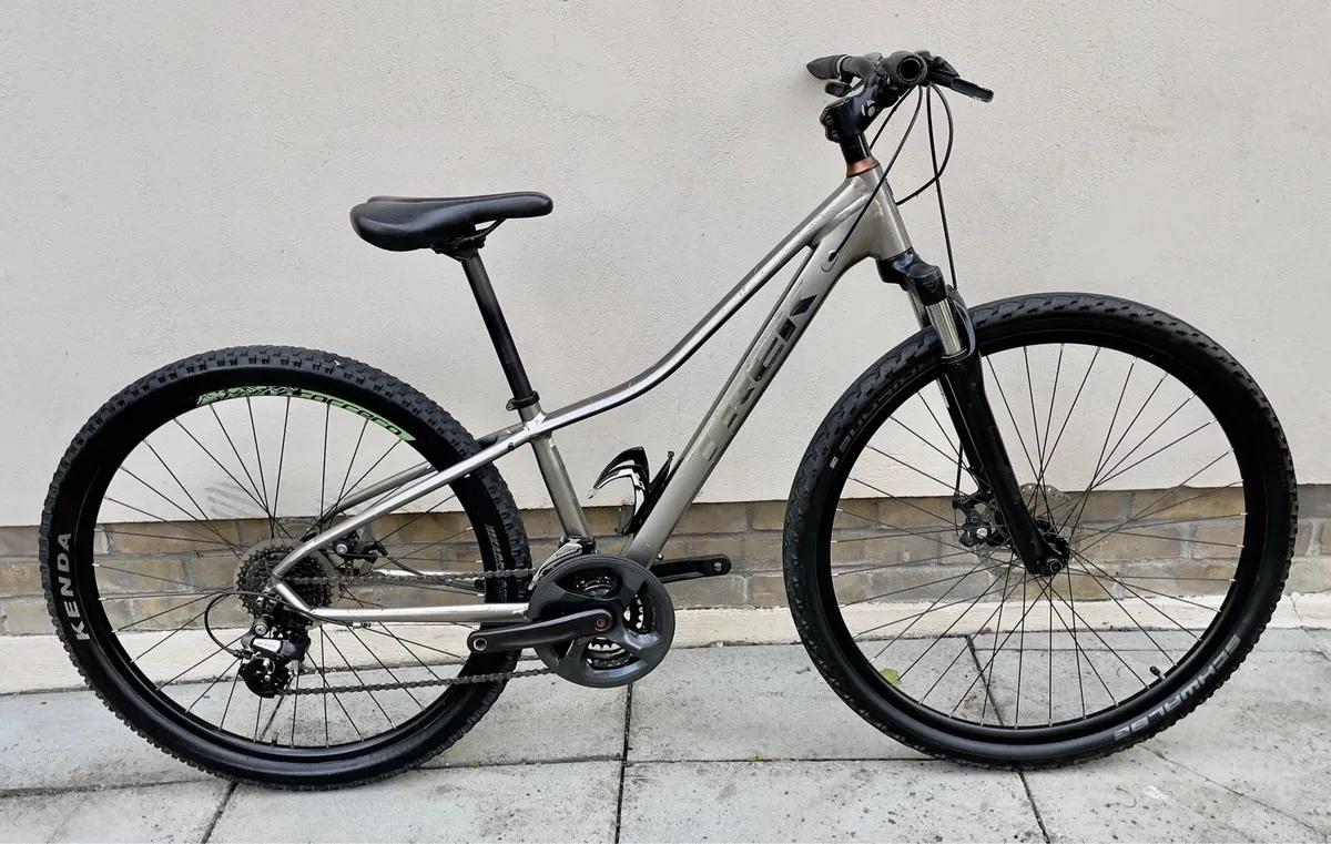 Trek Dual Sport 7 - Size XS - Image 1