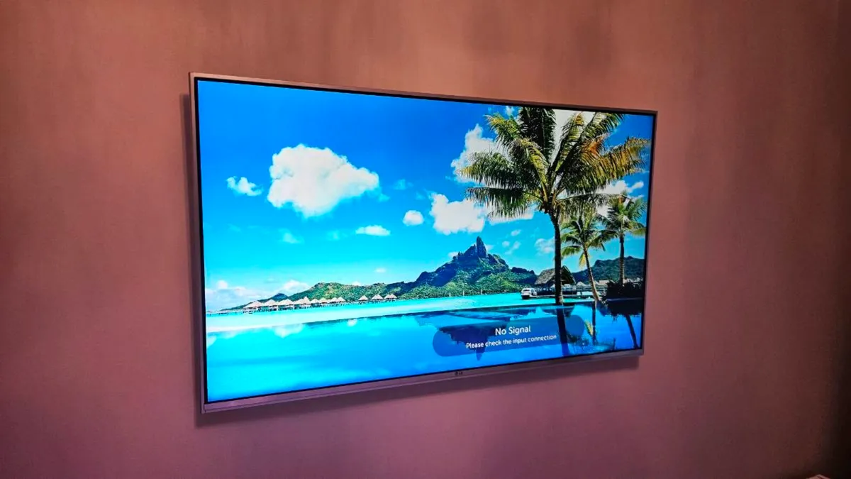 LG 49UH850V Smart 3D 4K Ultra HD HDR 49" LED TV - Image 1