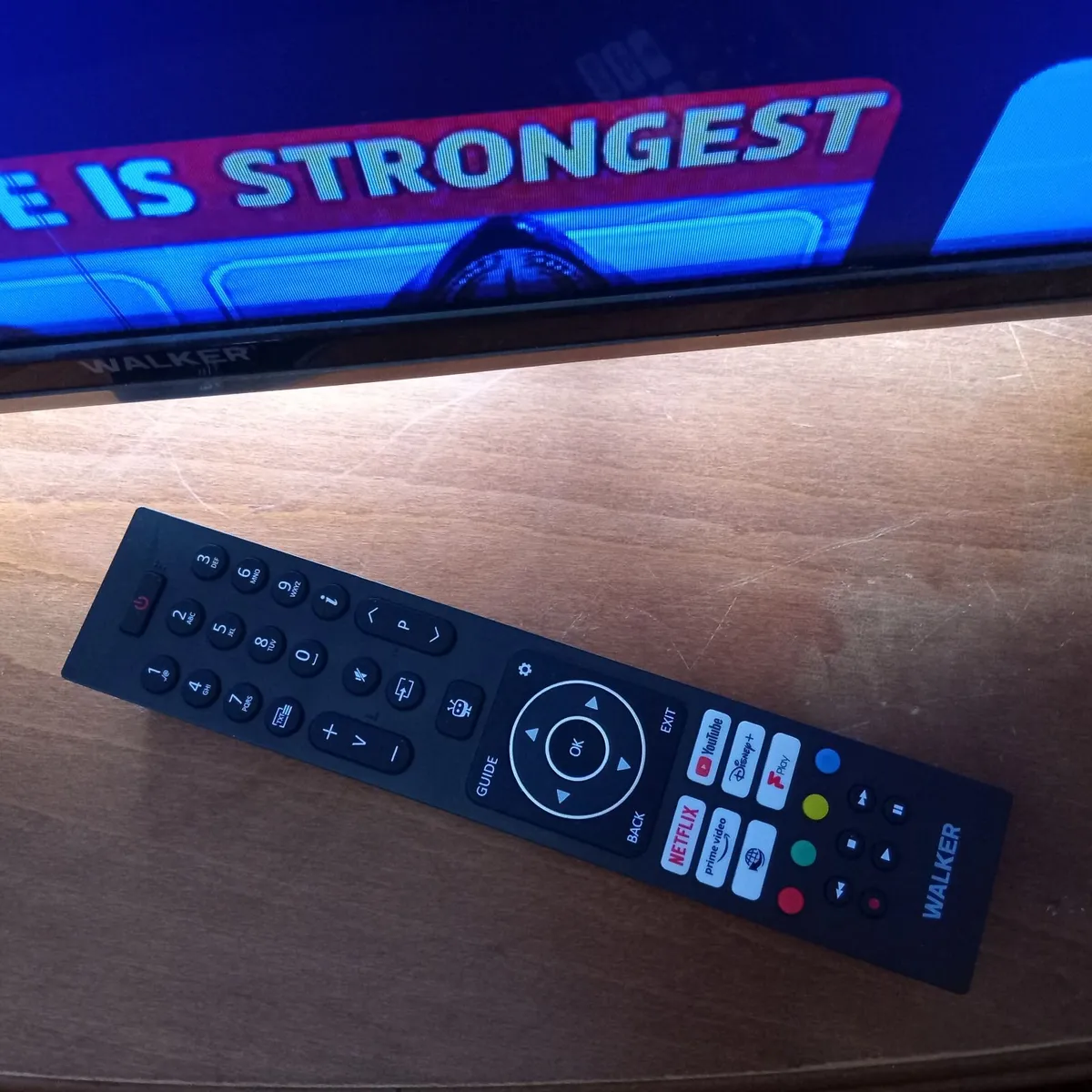 36ins smart  walker tv - Image 3