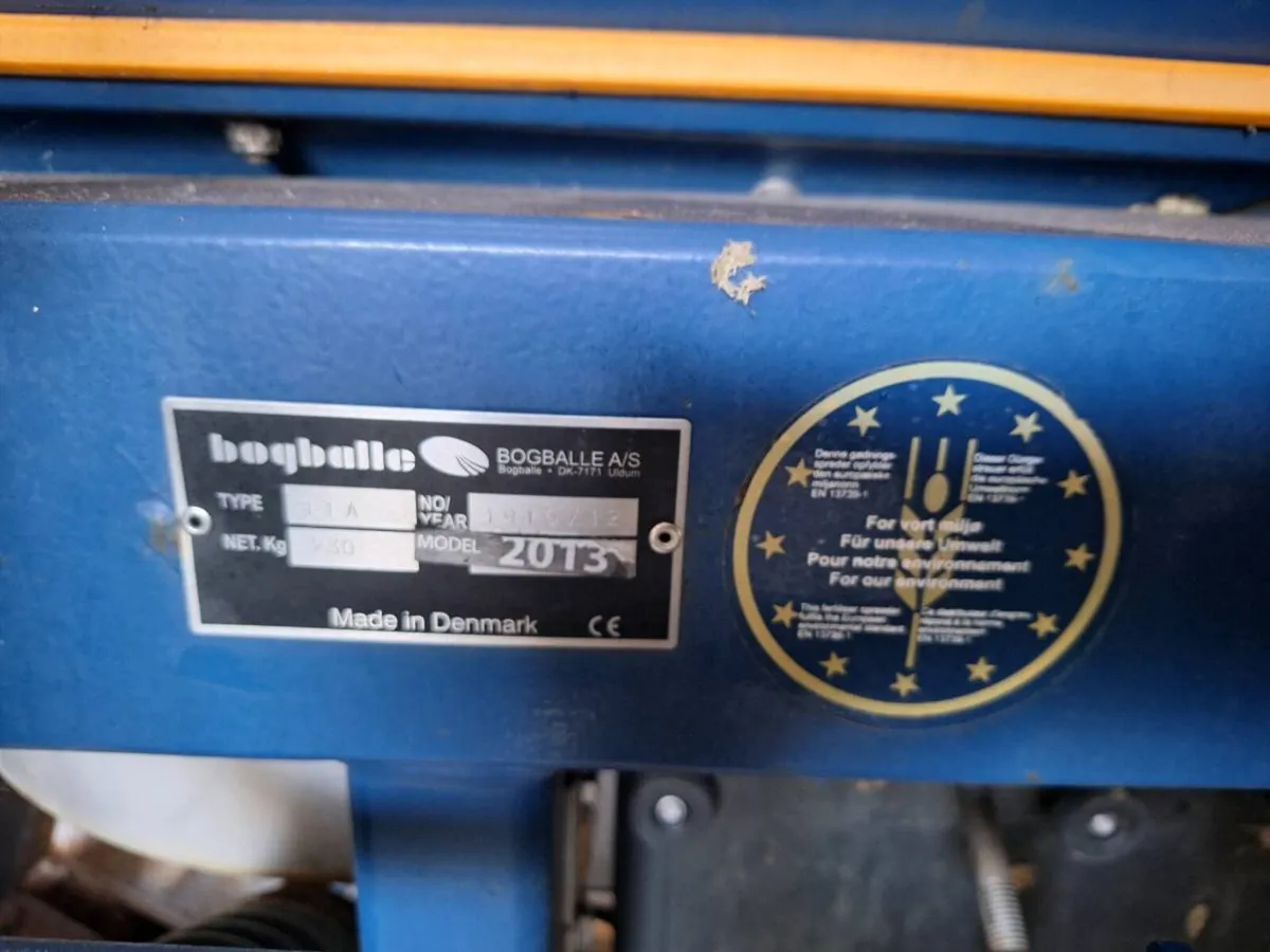 Bogballe 1 ton spreasder - Image 4