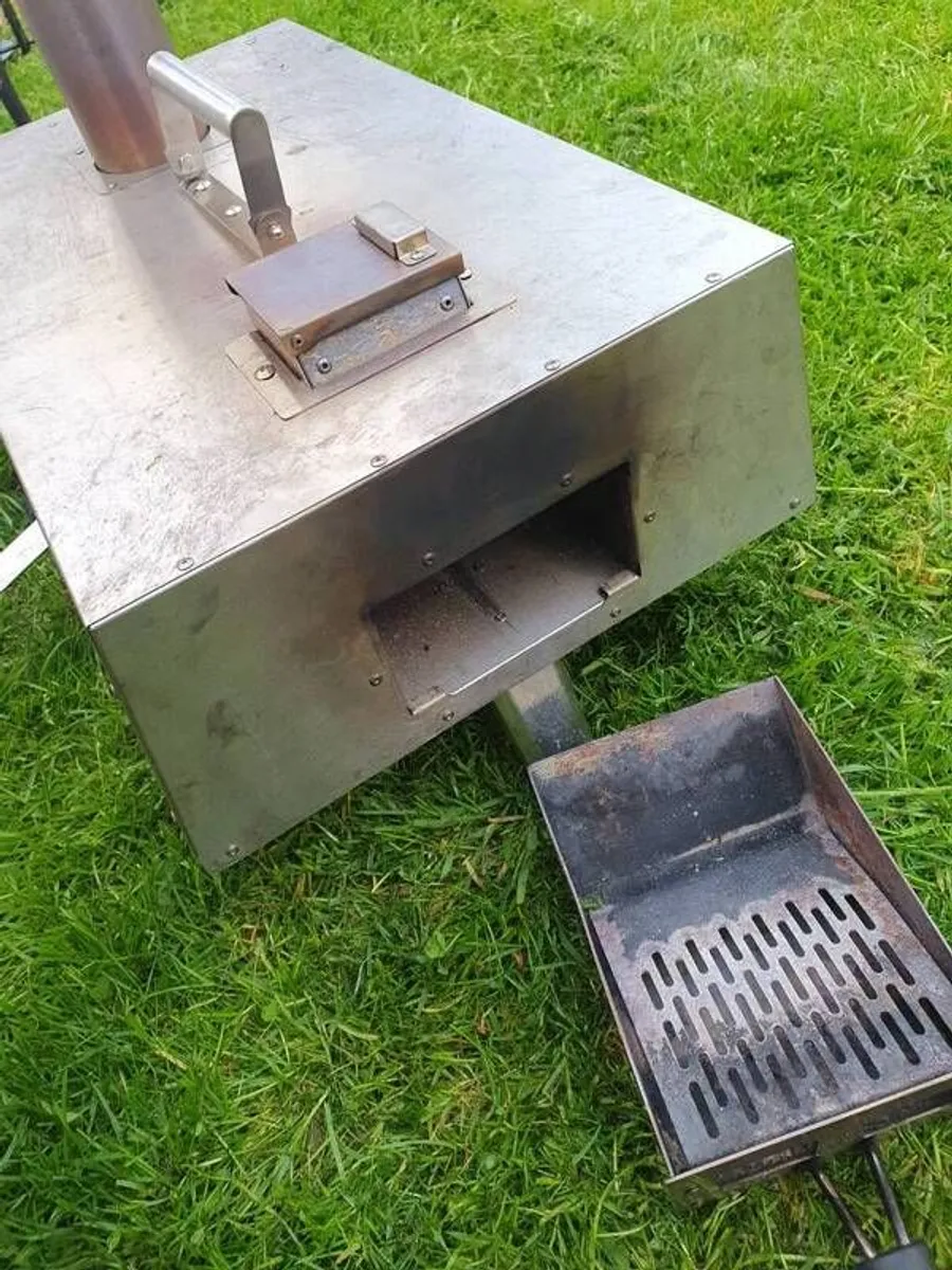 Pizza Oven - Wood Pellet Fired - rotating stone - Image 3