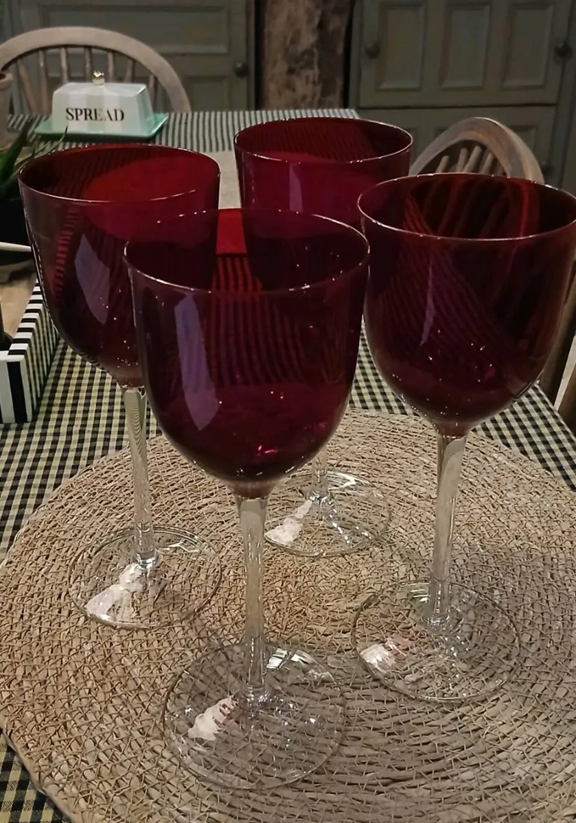 Wine glasses - Image 1