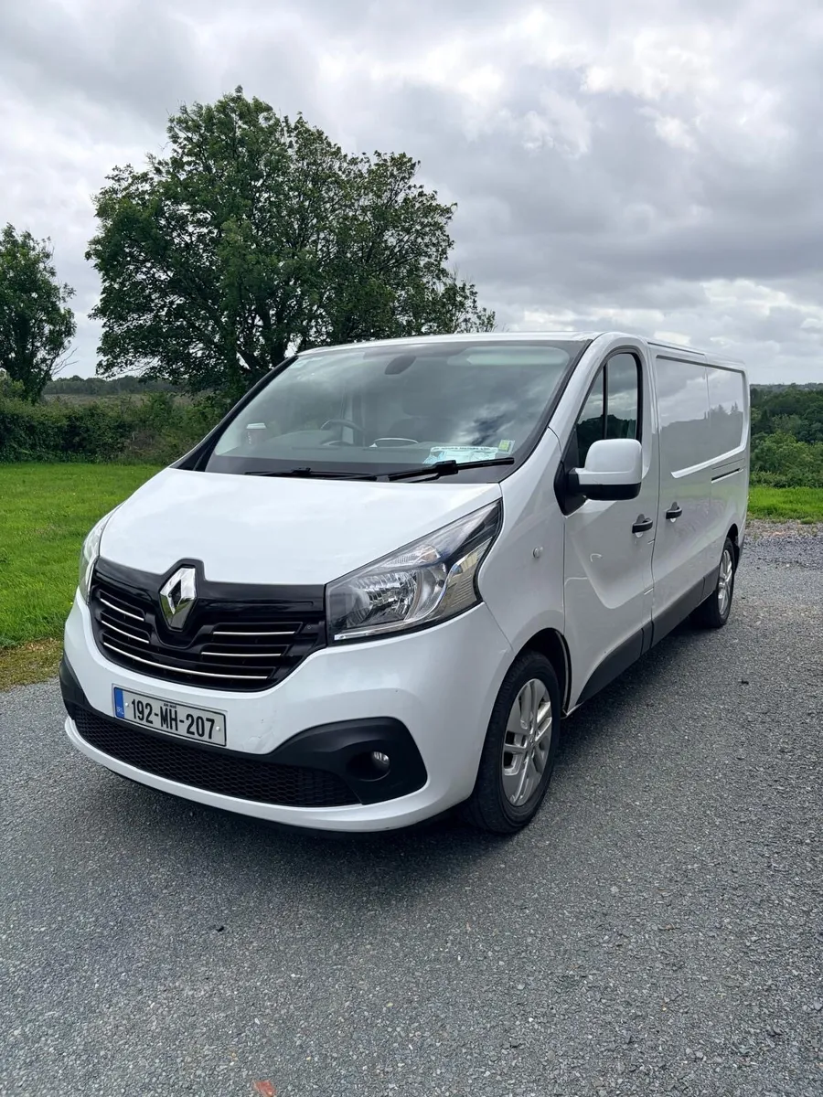 Renault Trafic sport - Image 2