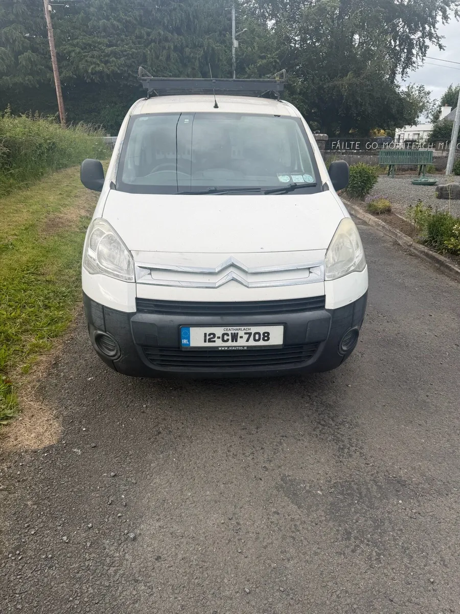 Citreon berlingo tax and test - Image 2