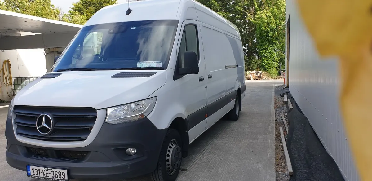 Mercedes-Benz Sprinter 2023 twin wheel. - Image 2
