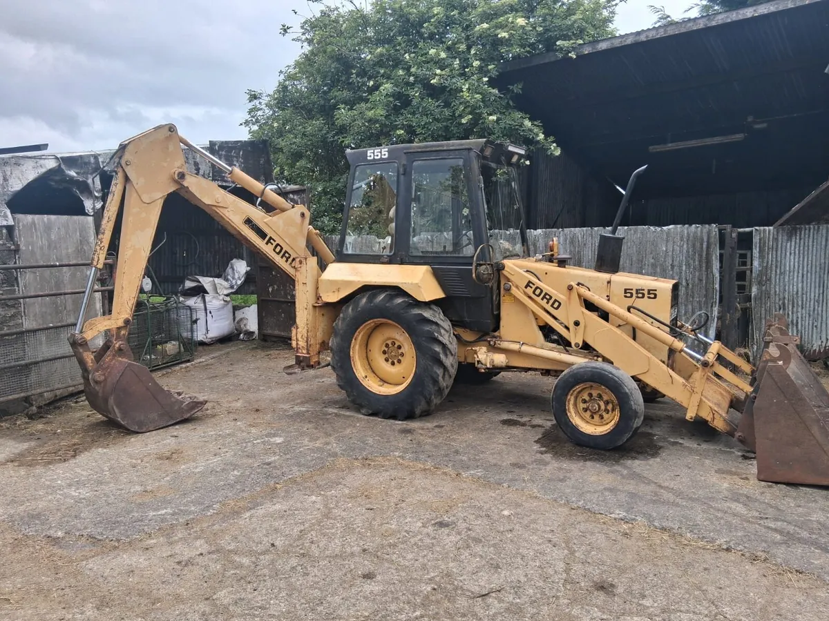 Ford 555 digger - Image 3