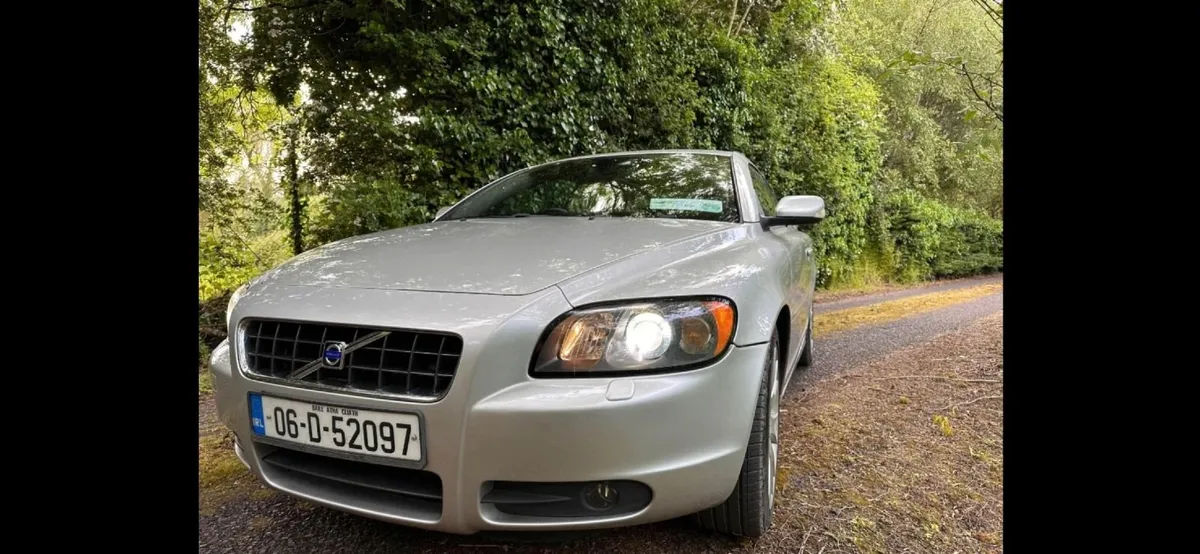 Volvo C70 2.5 T5 220BHP - Image 4