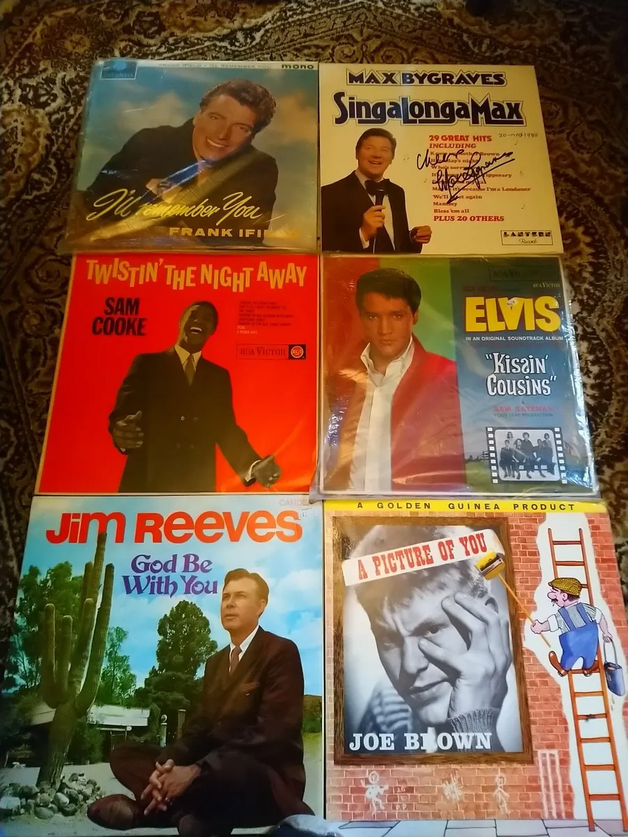 6 Vinyl records
