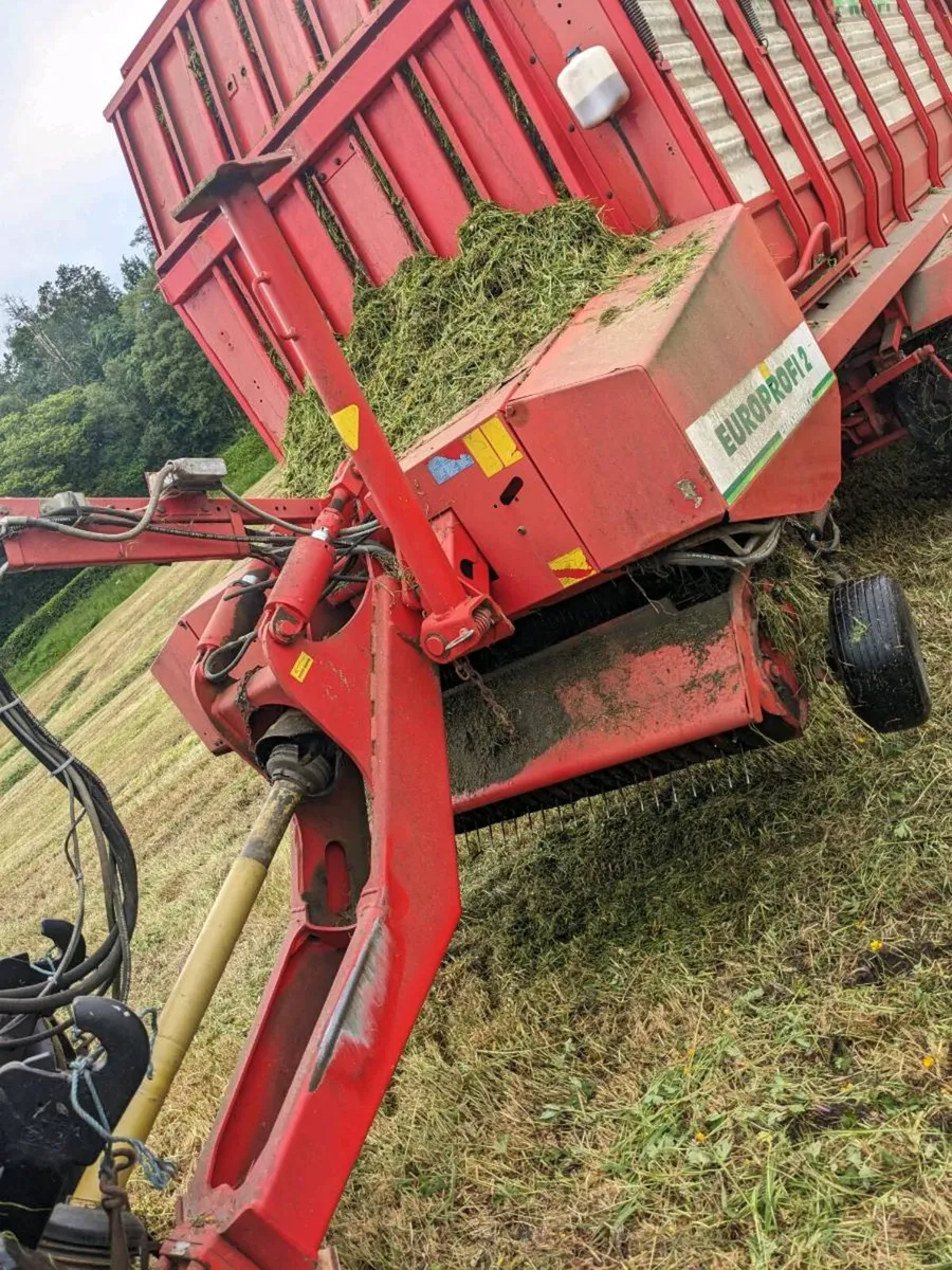 Pottinger silage wagon - Image 4