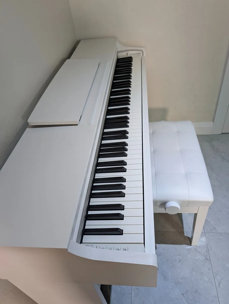 Yamaha Digital Piano - Image 2