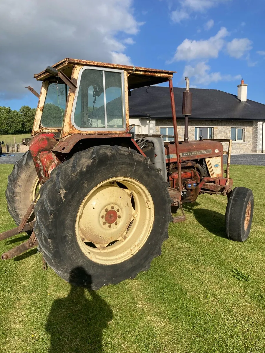 INTERNATIONAL 674 - Image 2