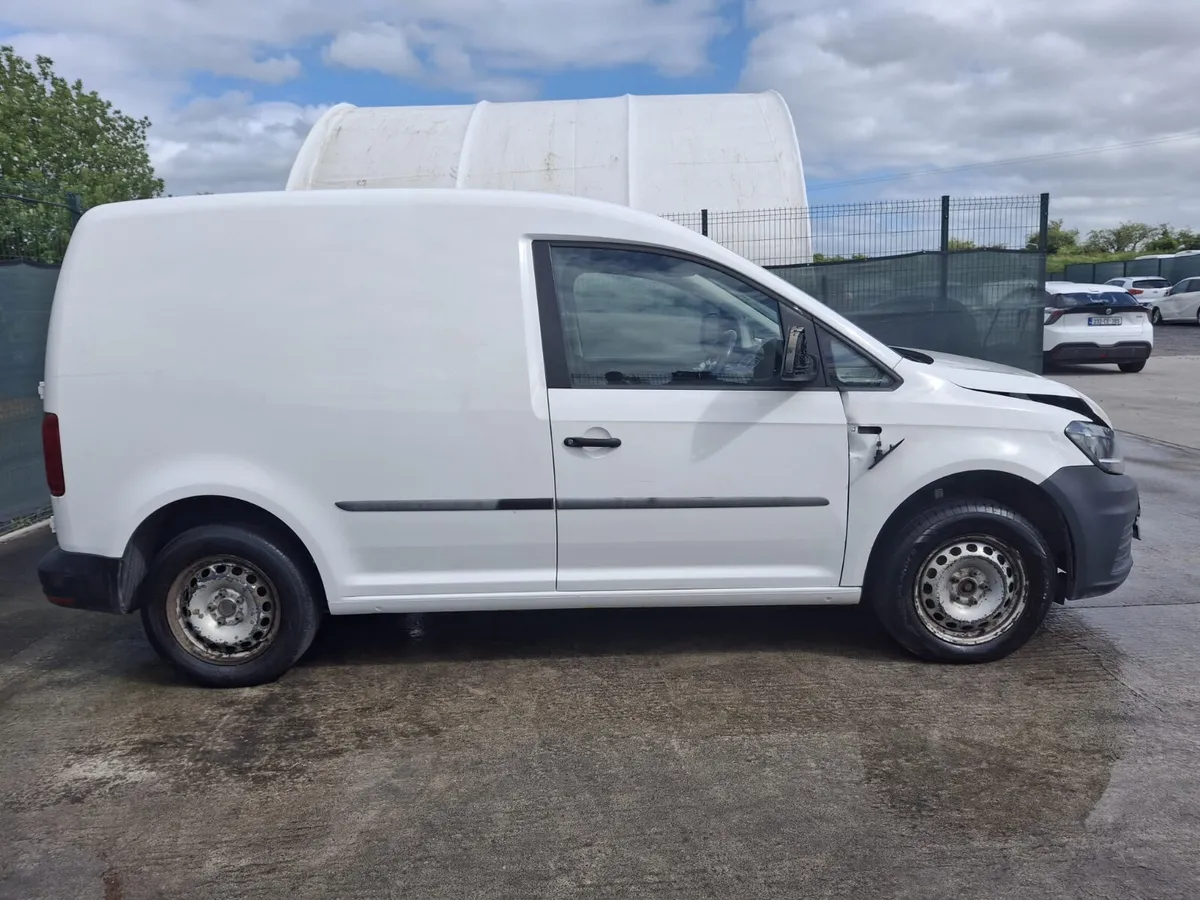 182 Vw Caddy 2.0Tdi - Image 3