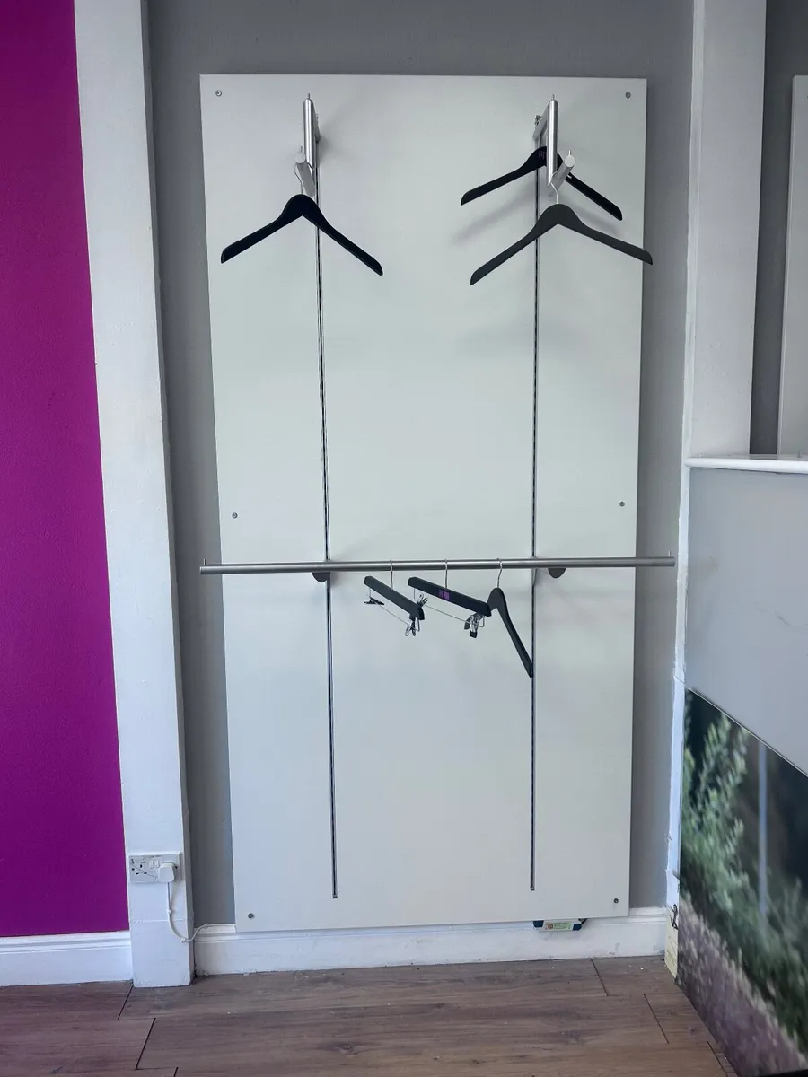 Shop fittings - Image 3
