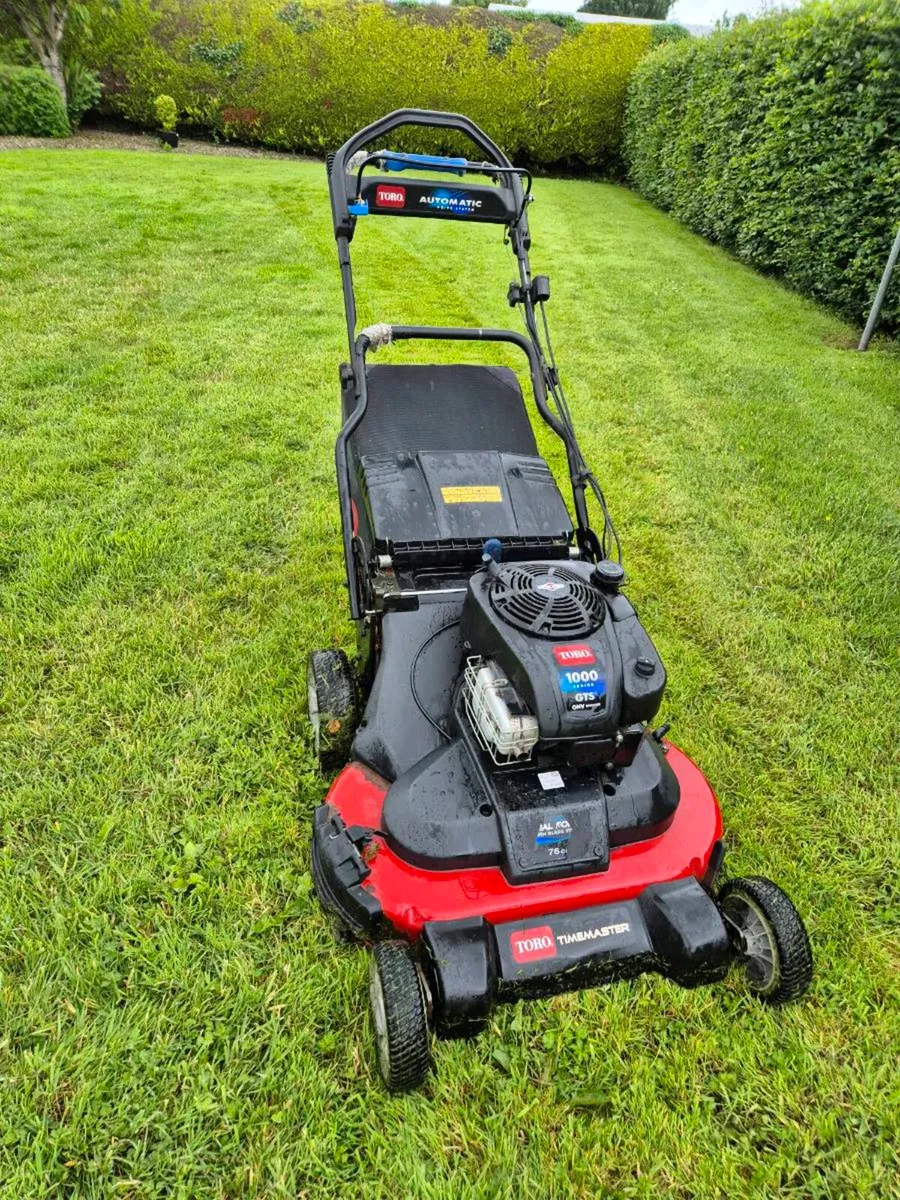 Toro 1000 Wide Cut Lawnmower - Image 1