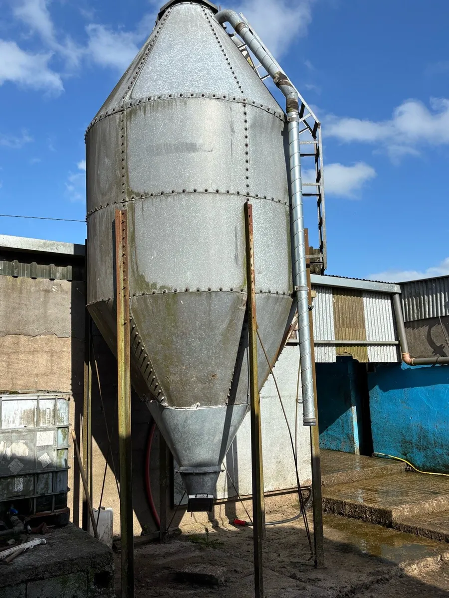 Feed Bin - Image 1