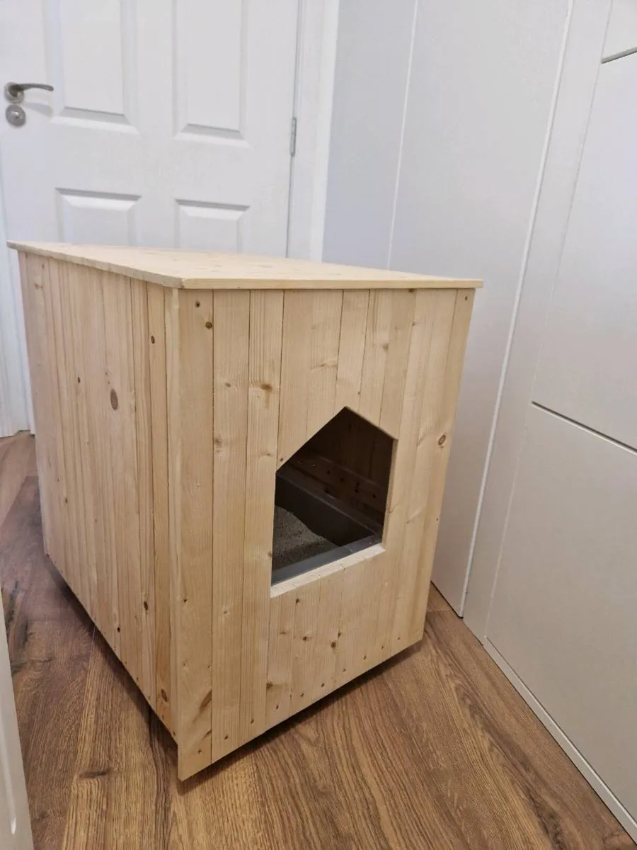Cat litter box- Natural wood - Image 1