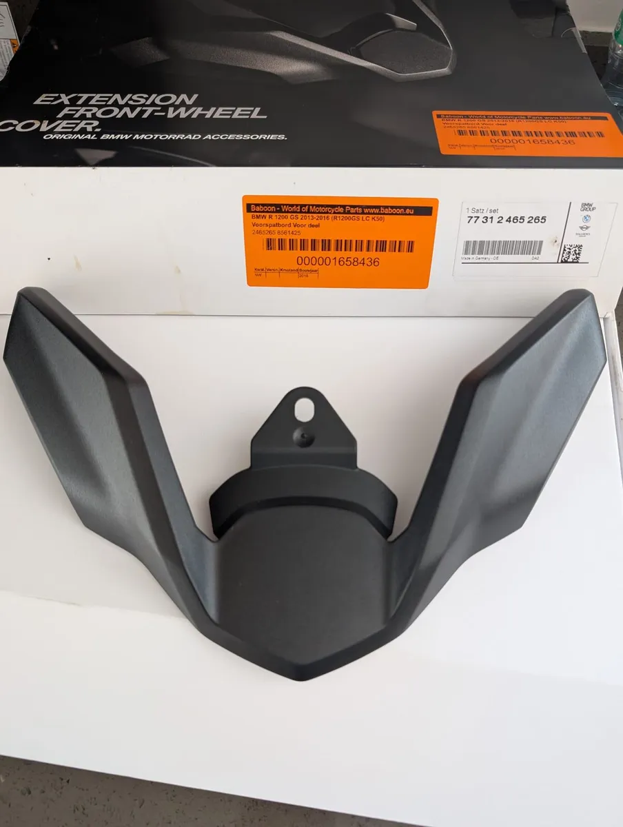 Front fender beak extension - Image 1