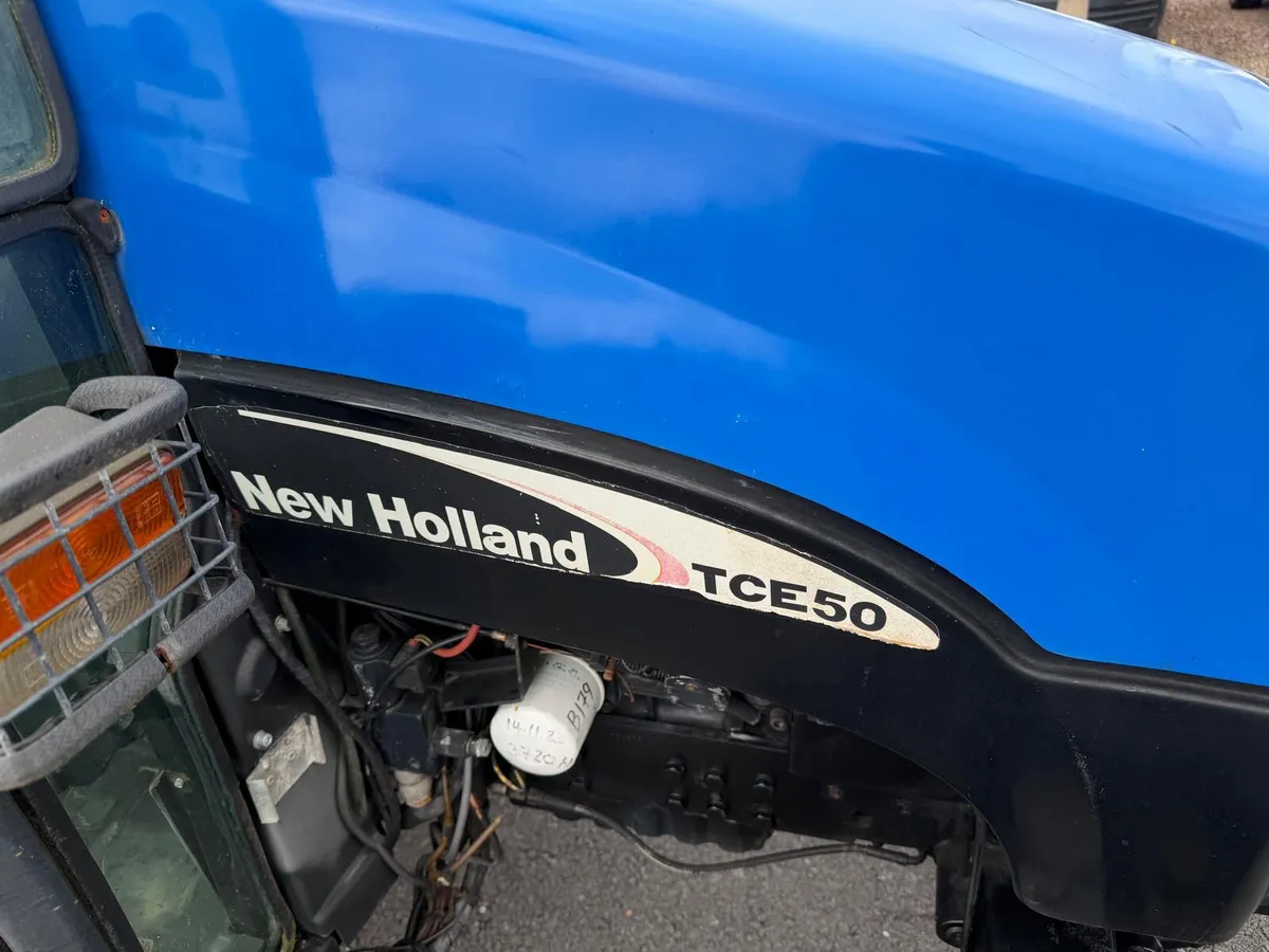 New Holland TCE 50 4x4 - Image 4