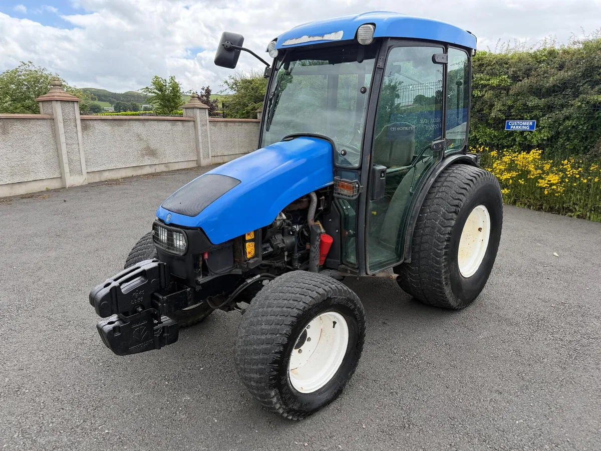 New Holland TCE 50 4x4 - Image 1