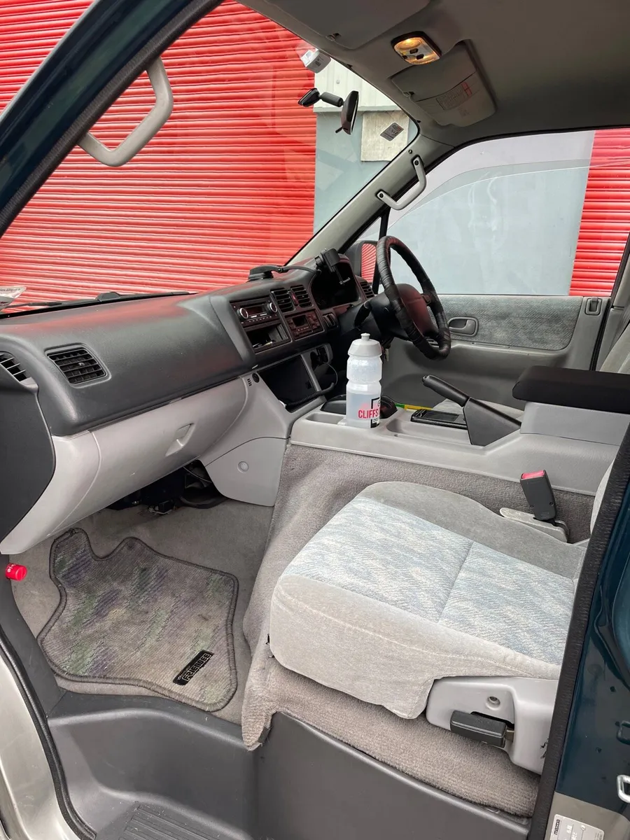 Mazda Bongo - Image 4