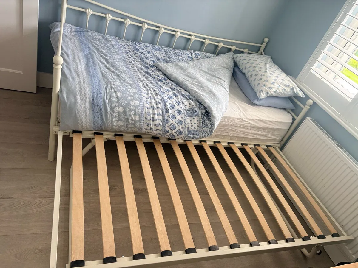 Day Bed Double - Image 2