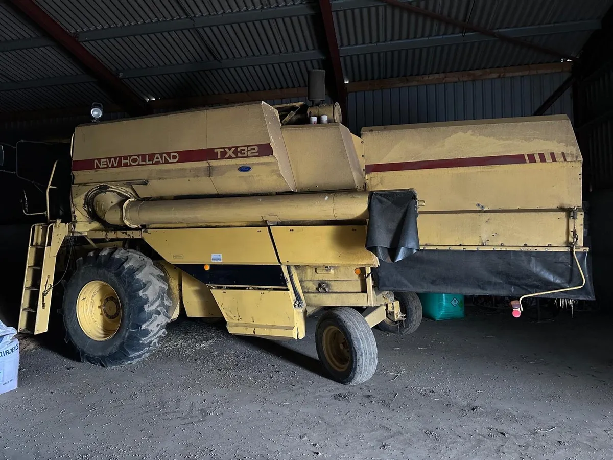 New Holland Tx 66 - Tx 65 - Tx 32 - Image 2