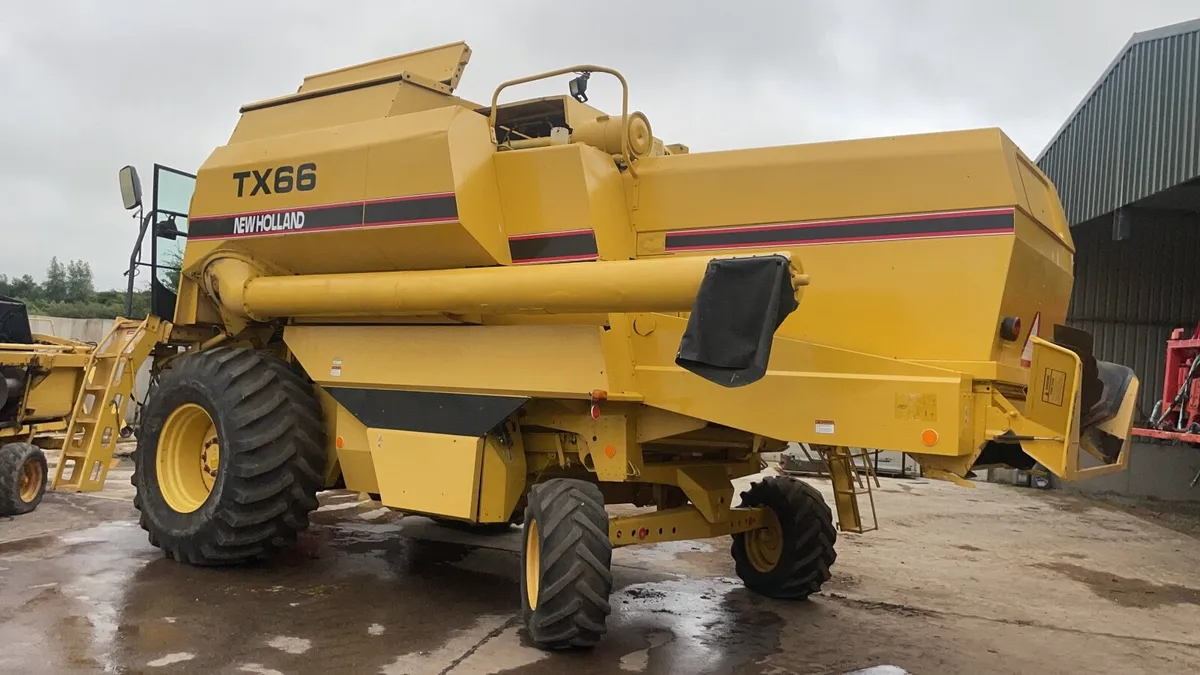 New Holland Tx 66 - Tx 65 - Tx 32 - Image 1