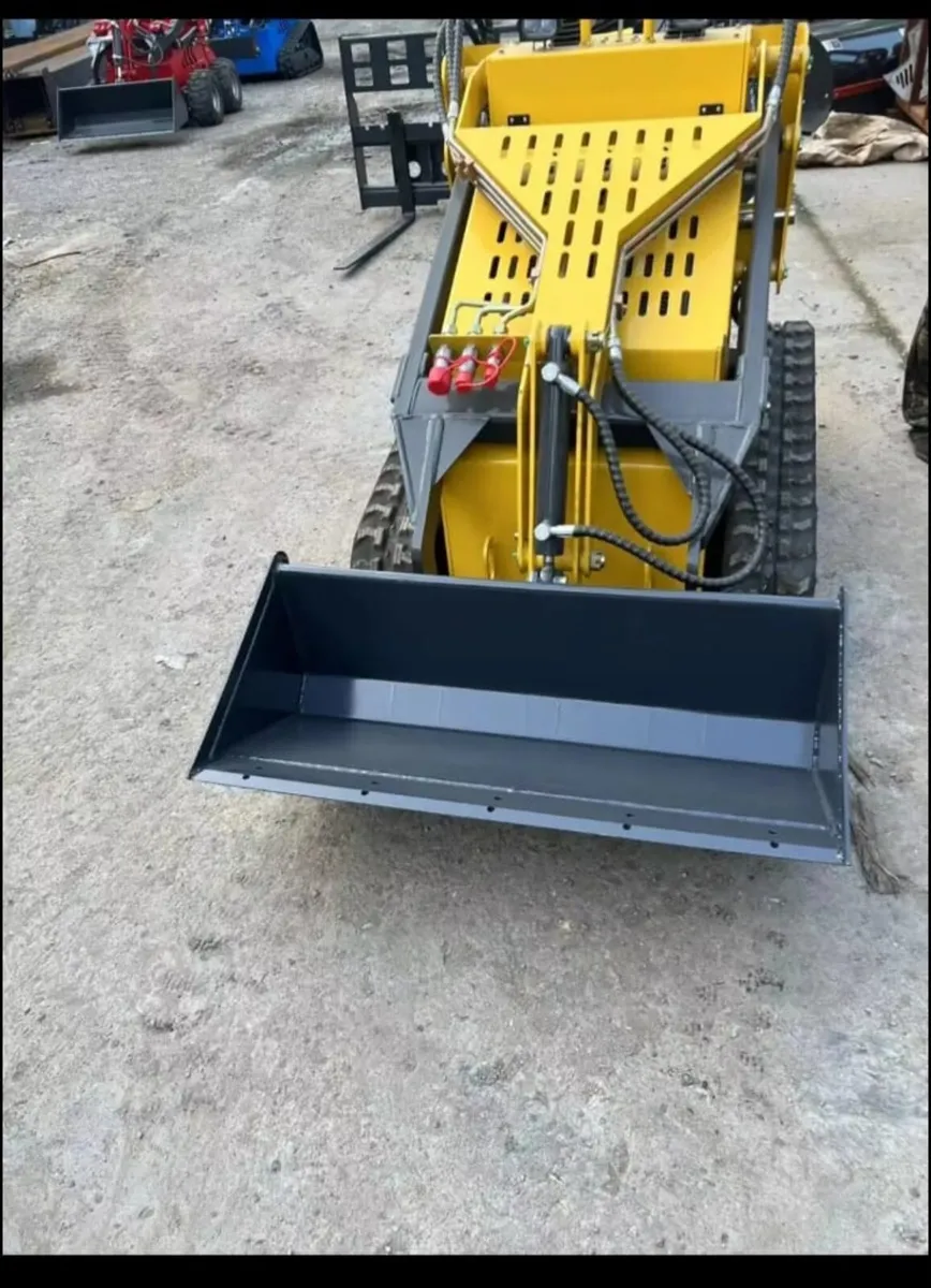 Skid Steer - Image 1