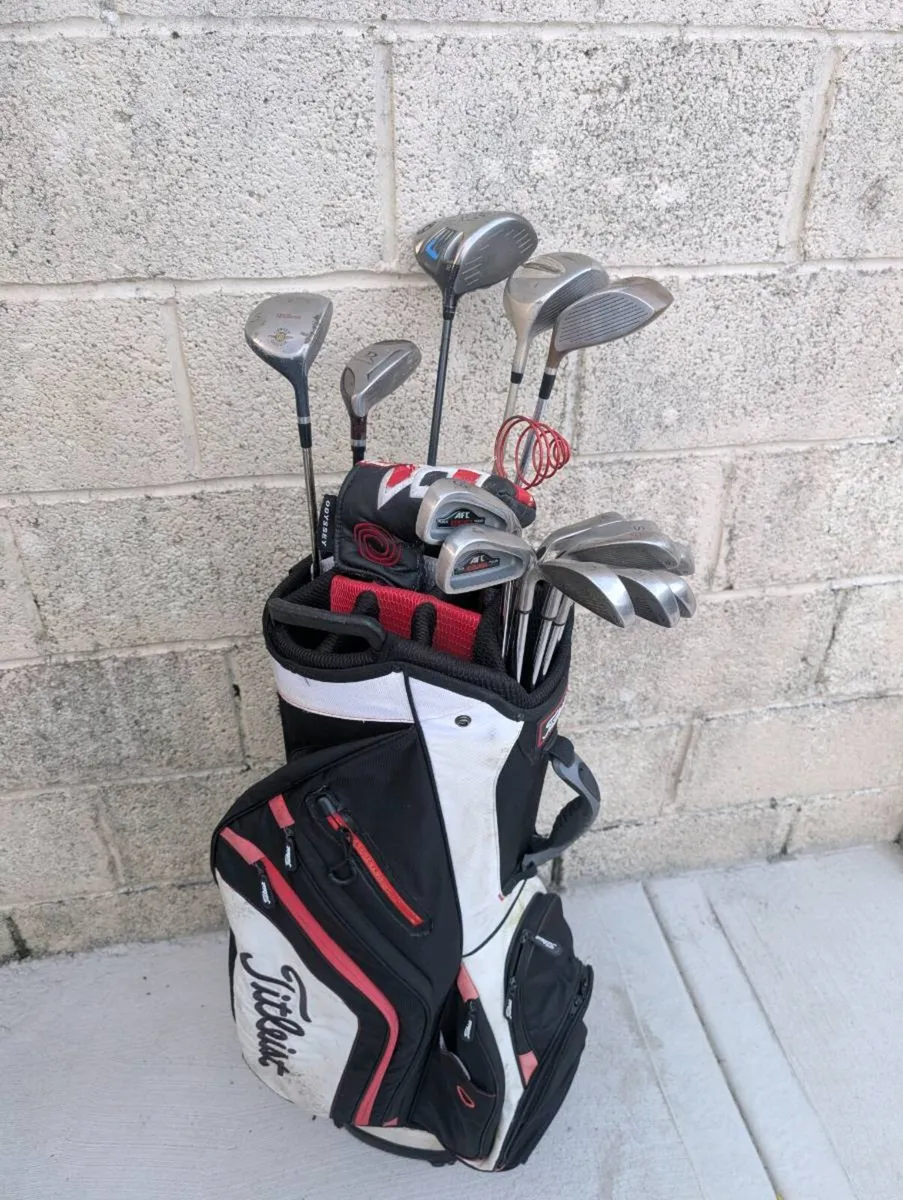 Brilliant beginner Adult golf clubs - Image 1