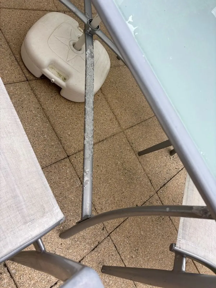 free - Image 1