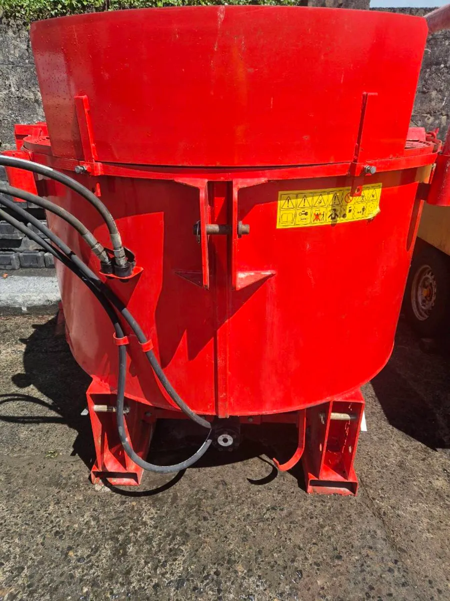 Concrete Pan Mixer - Image 3