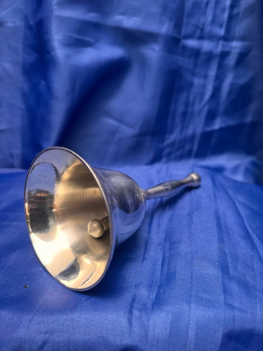 Metal bell - Image 2
