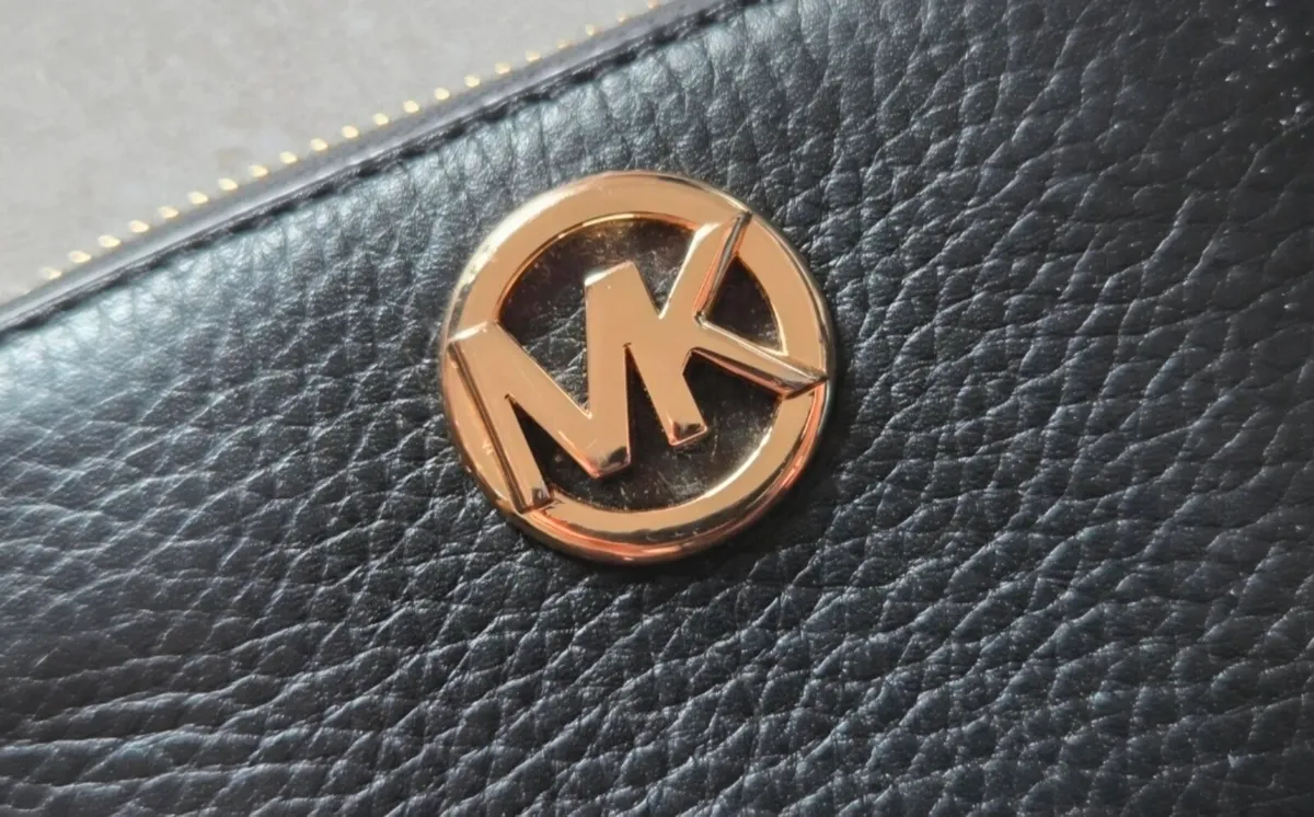 Michael Kors Small Pebbled Leather Coin Purse - Image 3