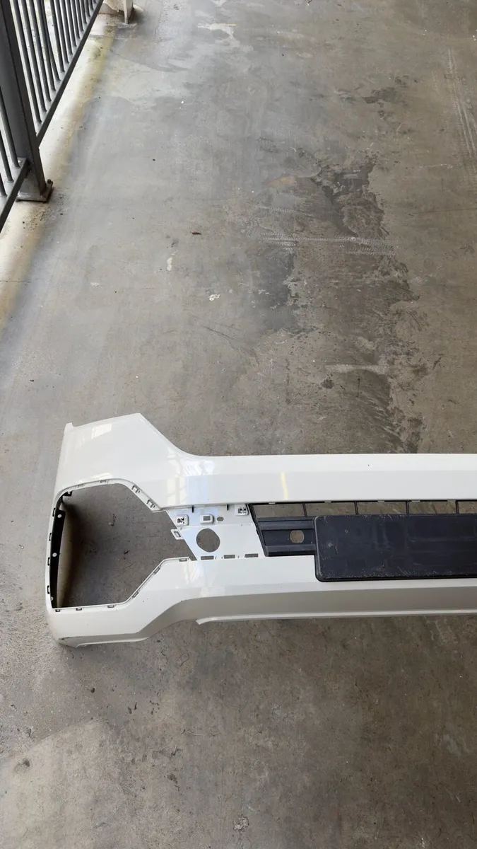 Genuine VW Transporter T6.1 Highline Front Bumper - Image 3