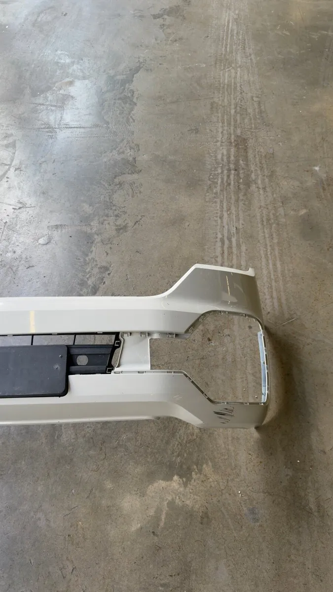 Genuine VW Transporter T6.1 Highline Front Bumper - Image 4